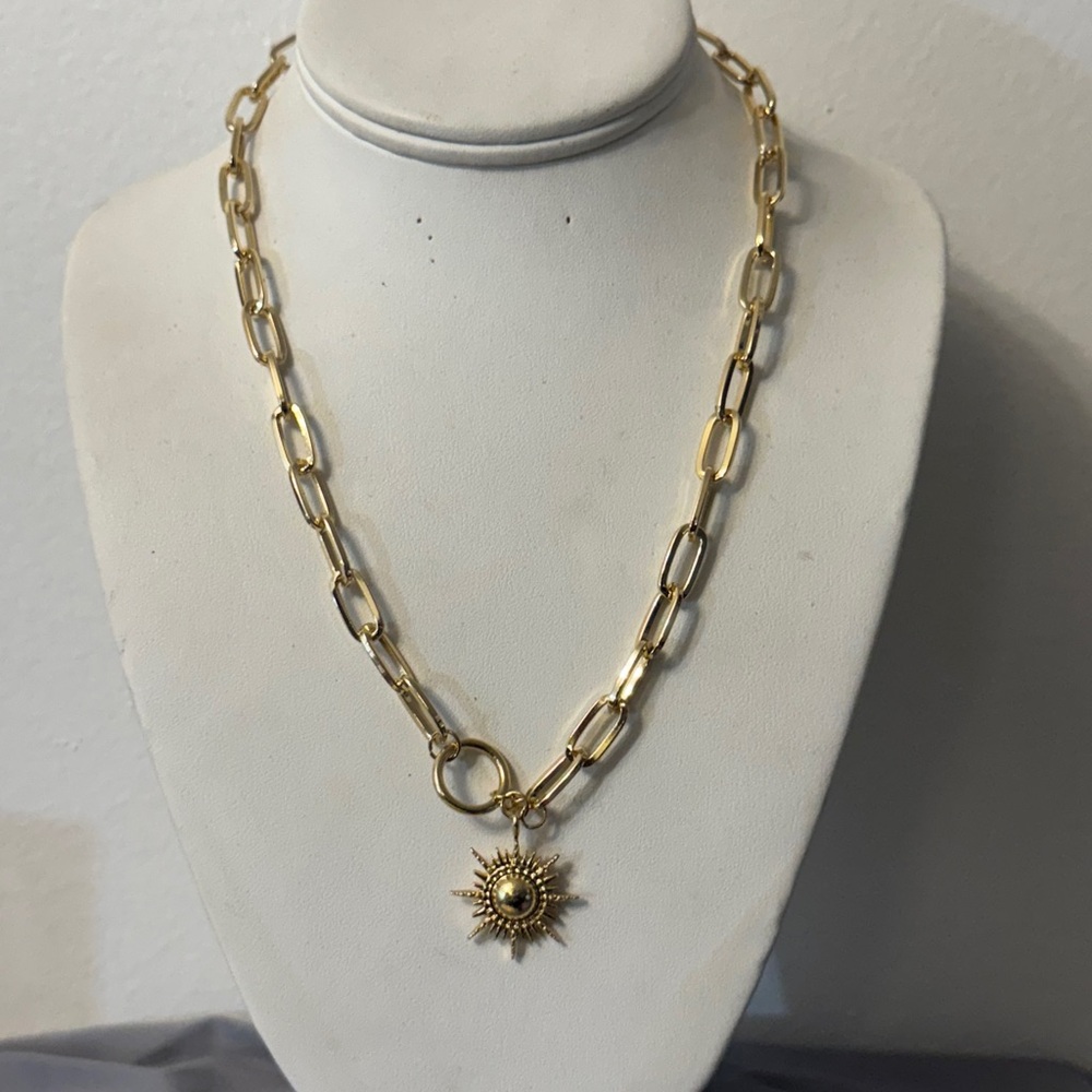 Gold Sunburst Charm Paperclip Chain Necklace - Women Jewelry - Picture 4 of 5